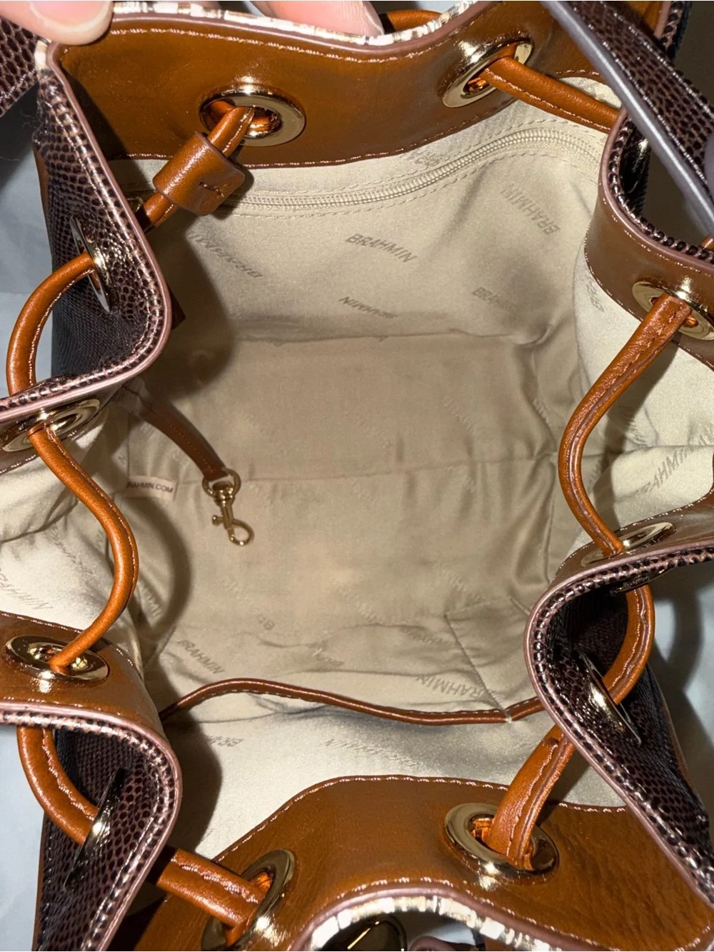 Brahmin melinda bucket